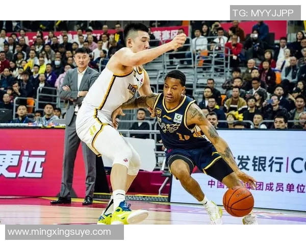 2017年CBA季后赛山东队对决广东队精彩回顾与赛后分析