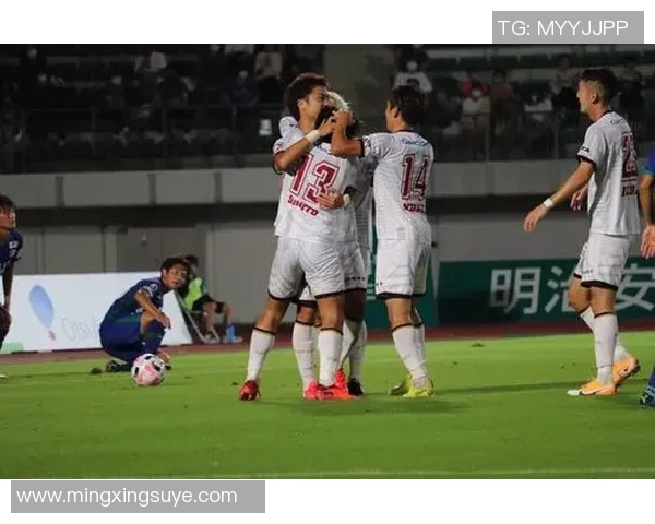 山形山神与馨田喜悦的巅峰对决谁将赢得最终荣耀