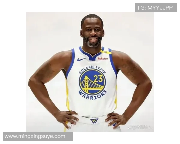 德雷蒙德格林的篮球智慧与领导力在勇士队的关键作用分析 德雷蒙德格林的篮球智慧与领导力在勇士队的关键作用分析