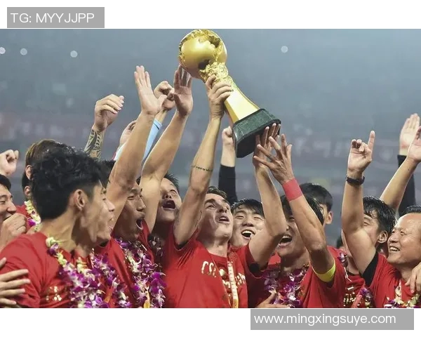 恒大与上港激战加时赛争夺冠军荣耀的巅峰对决