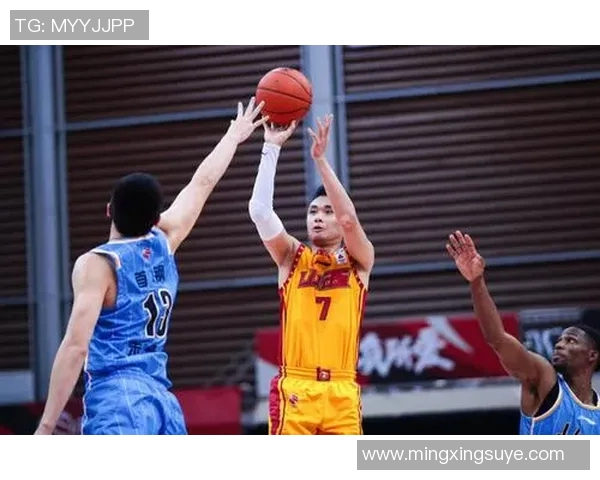 北京篮球队实力揭秘：从战术到球员全面剖析球队的崛起与未来发展MBA