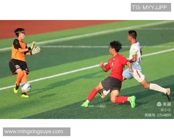 成都足球队在城市联赛中的耐力表现分析与点评MBA