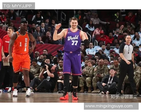 朱霍勒迪的篮球之路从新秀到全明星的辉煌历程与成就分析