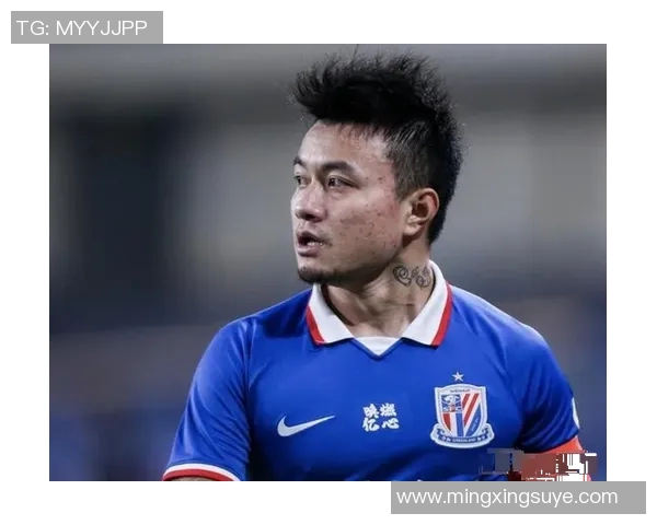 梅西与利物浦球员冲突瞬间曝光引发热议的真实画面解析