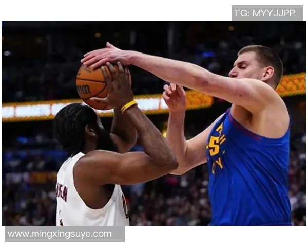 纽约尼克斯与马刺激战正酣谁能在这场对决中笑到最后