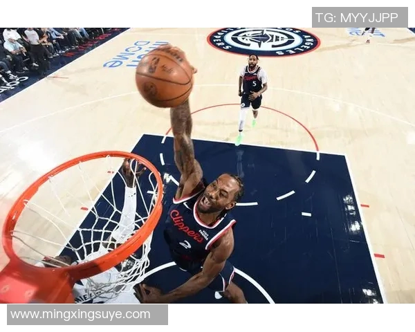 科怀伦纳德的篮球之路：从天赋少年到NBA超级巨星的成长历程