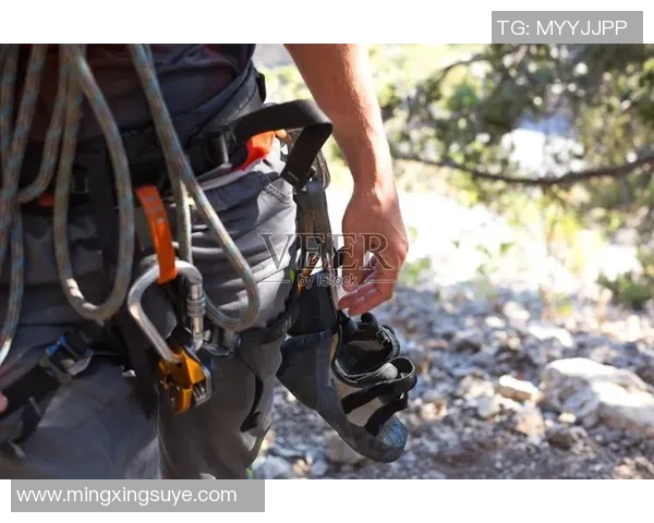 极限运动装备选购指南：如何选择适合的攀岩绳及推荐品牌
